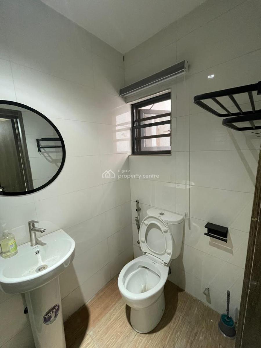 Luxury 3 Bedrooms Flat, Aguda, Surulere, Lagos, Flat / Apartment for Sale