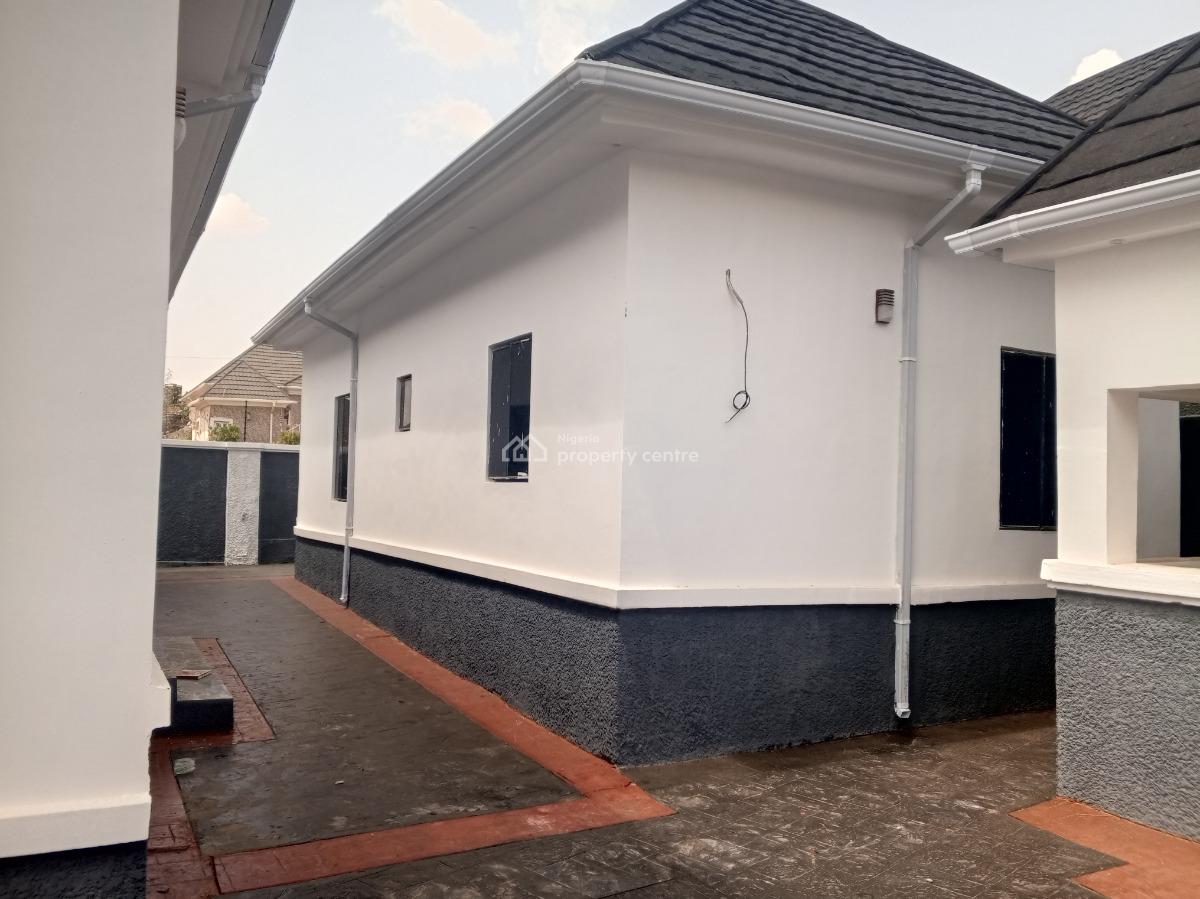 3 Bedrooms Bungalow with 1 Bedroom Guest Chalet in a Secured Estate, Gwarinpa, Abuja, Detached Bungalow for Sale