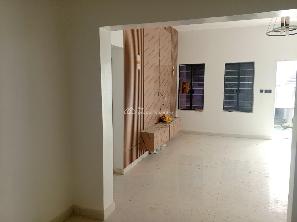 3 Bedrooms Bungalow with 1 Bedroom Guest Chalet in a Secured Estate, Gwarinpa, Abuja, Detached Bungalow for Sale