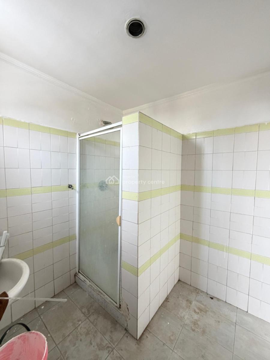 Well Mainted 4 Bedroom Semi Detached Duplex with Bq, Lekki Phase 1, Lekki, Lagos, Semi-detached Duplex for Sale