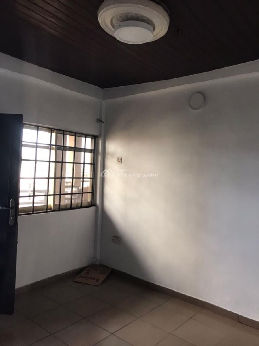 a Well Maintained and Renovated Miniflat, Sangotedo, Lekki, Lagos, Mini Flat (room and Parlour) for Rent