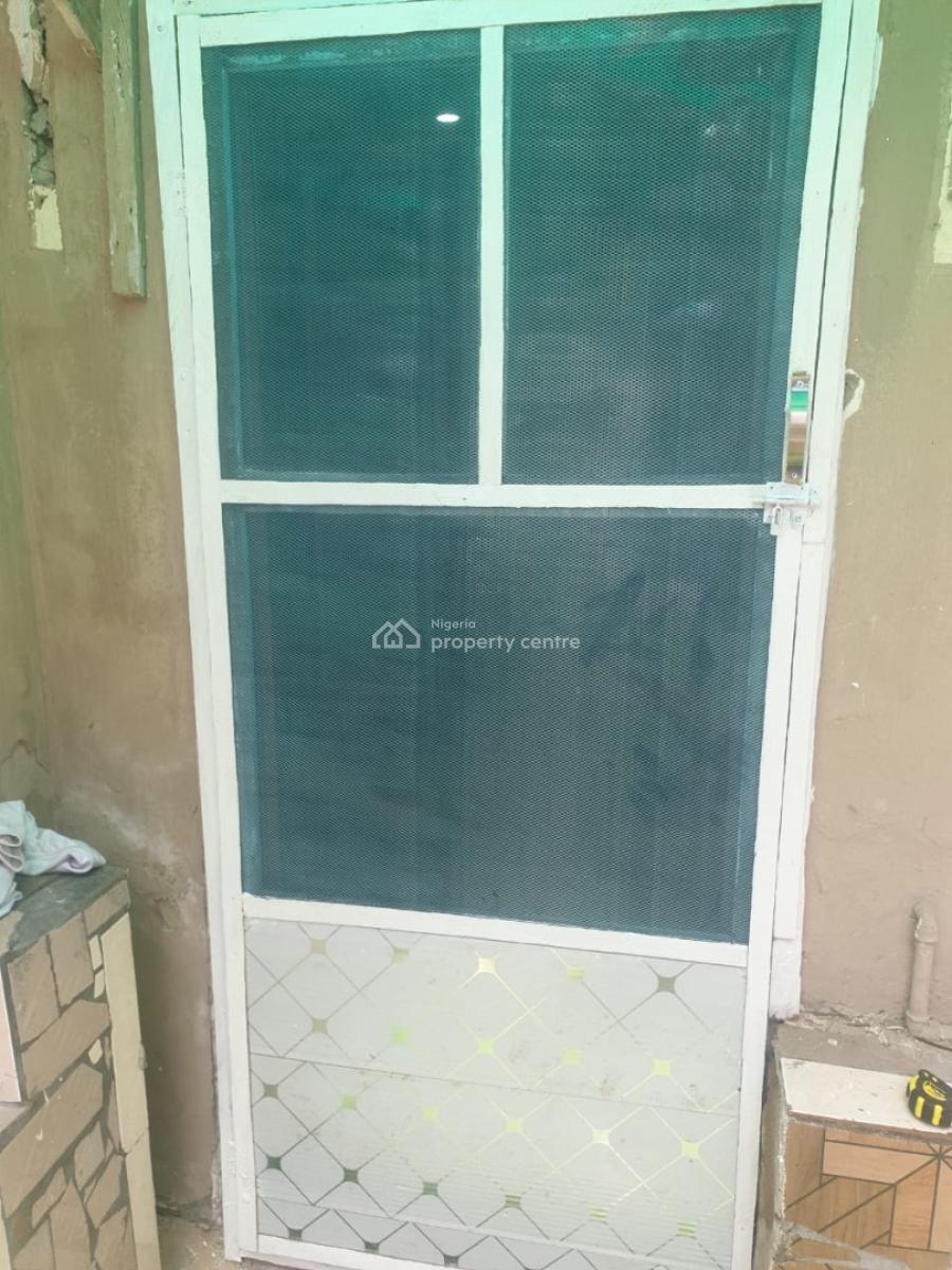 Self Contain, Lekki Phase 1, Lekki, Lagos, Self Contain (single Rooms) for Rent