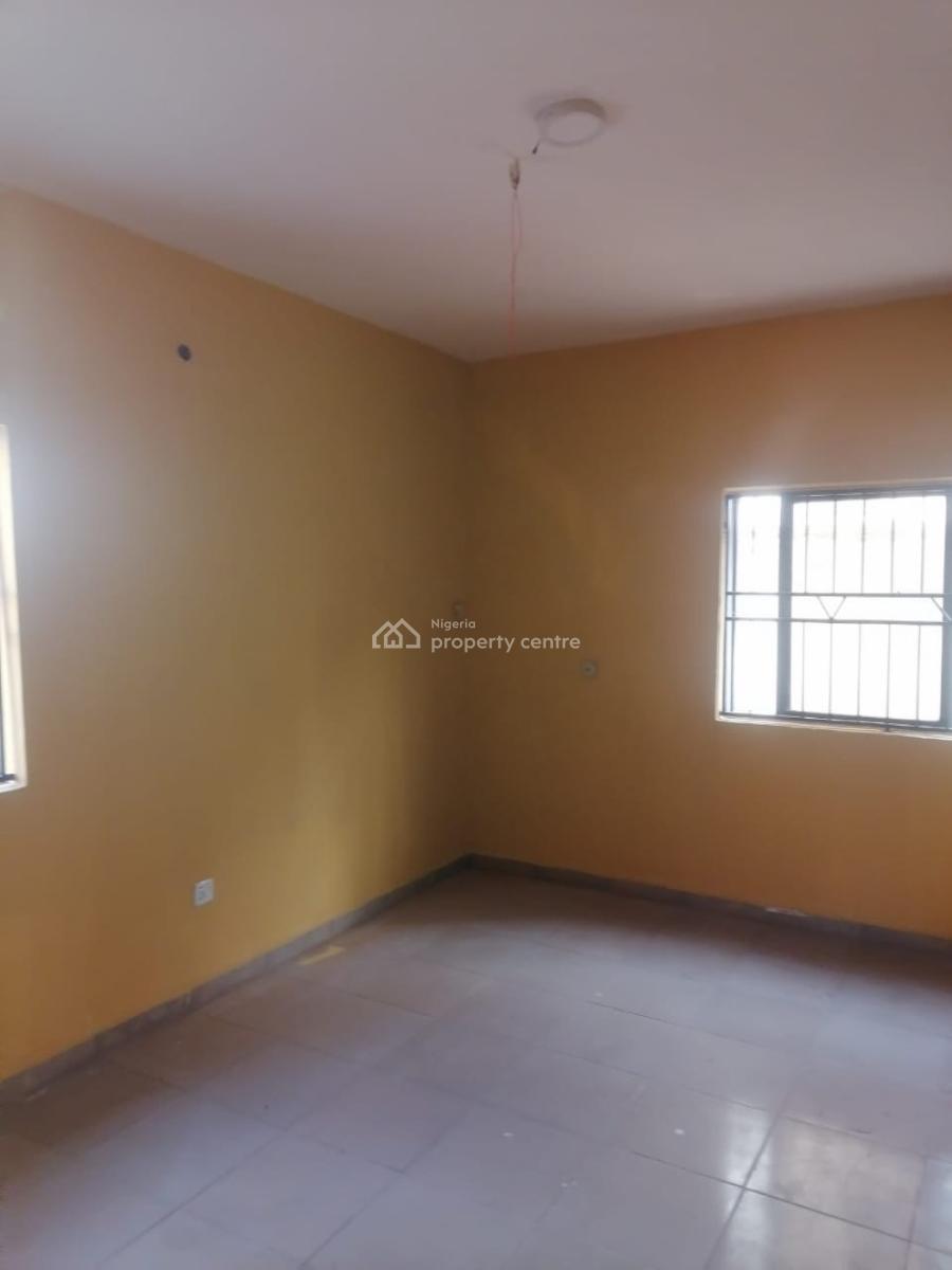 Spacious 2 Bedroom Apartment, Addo Road, Ajah, Lagos, Flat / Apartment for Rent