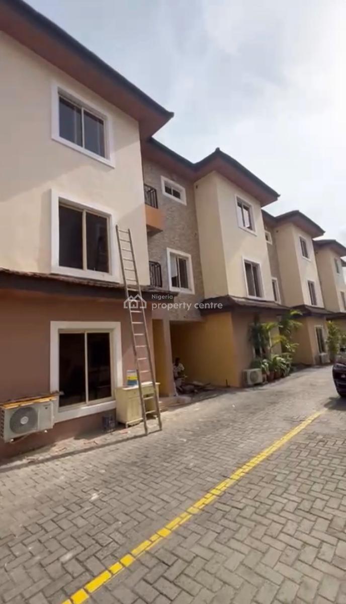 4 Bedroom Terrace Duplex + Bq, Swimming Pool, Lekki Phase 1, Lekki, Lagos, Terraced Duplex for Rent