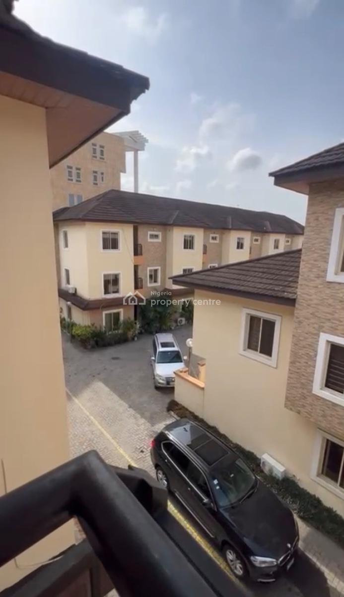 4 Bedroom Terrace Duplex + Bq, Swimming Pool, Lekki Phase 1, Lekki, Lagos, Terraced Duplex for Rent