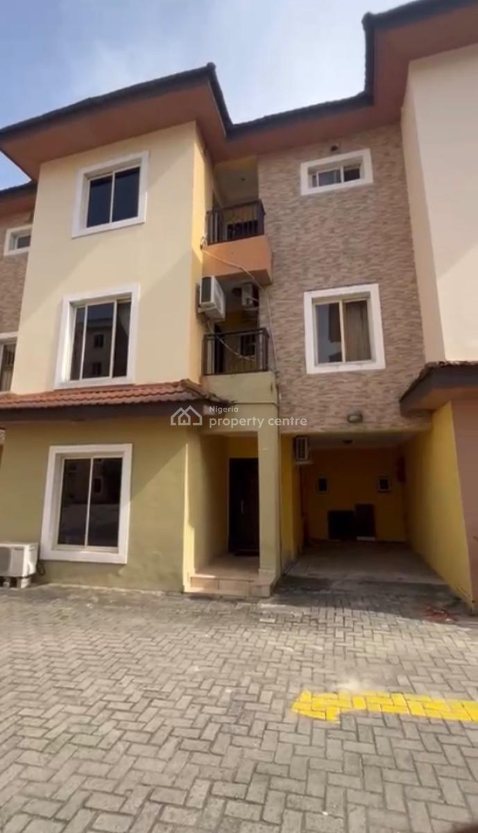 4 Bedroom Terrace Duplex + Bq, Swimming Pool, Lekki Phase 1, Lekki, Lagos, Terraced Duplex for Rent