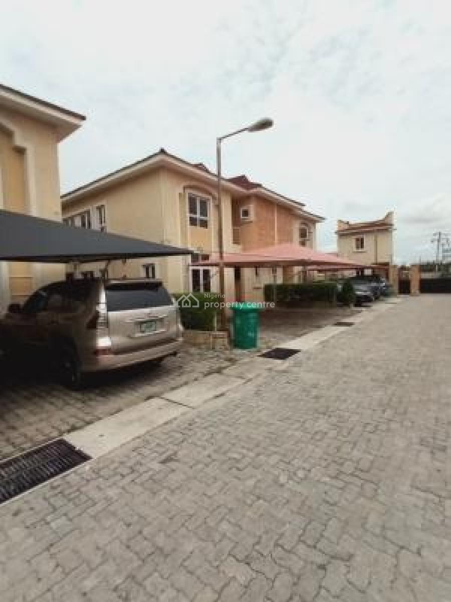Fully Serviced 4 Bedroom Duplex with 24hrs Power & Good Drainage, Alperton Estate, Osapa, Lekki, Lagos, Semi-detached Duplex for Rent