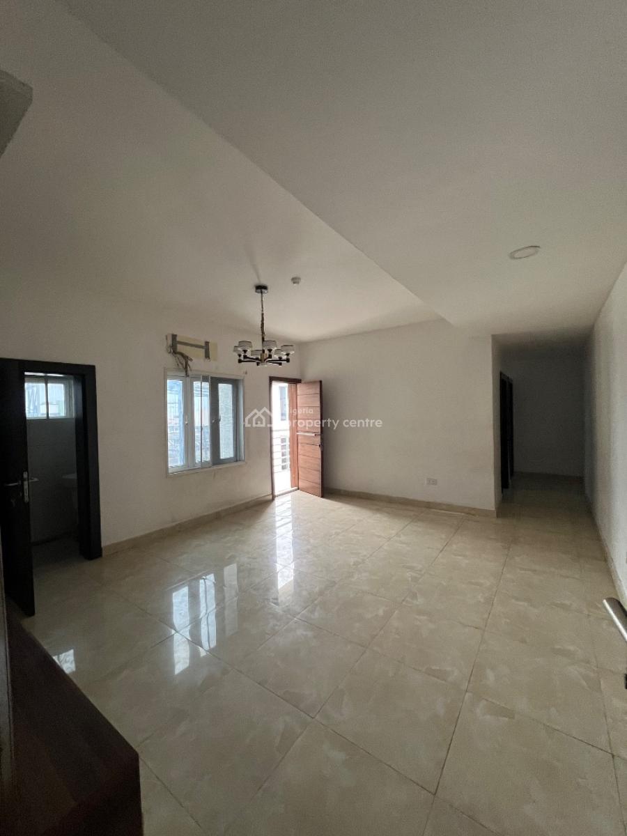 2bedroom Apartment, Ologolo, Lekki, Lagos, Flat / Apartment for Rent