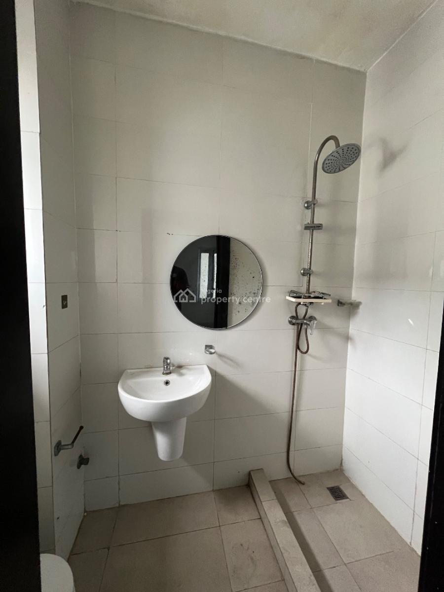 2bedroom Apartment, Ologolo, Lekki, Lagos, Flat / Apartment for Rent