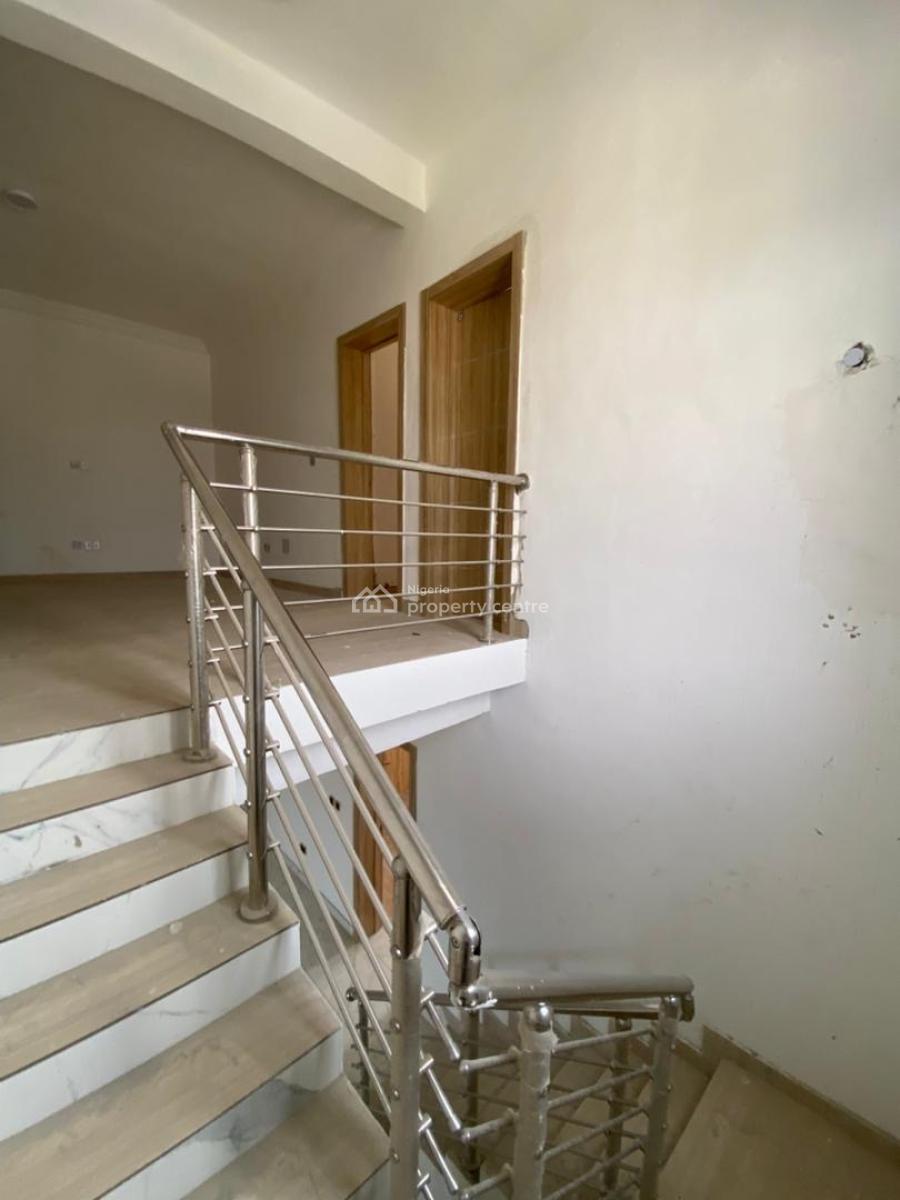 3 Bedroom Maisonette with Bq, Lekki  Phase 1, Lekki, Lagos, Block of Flats for Sale