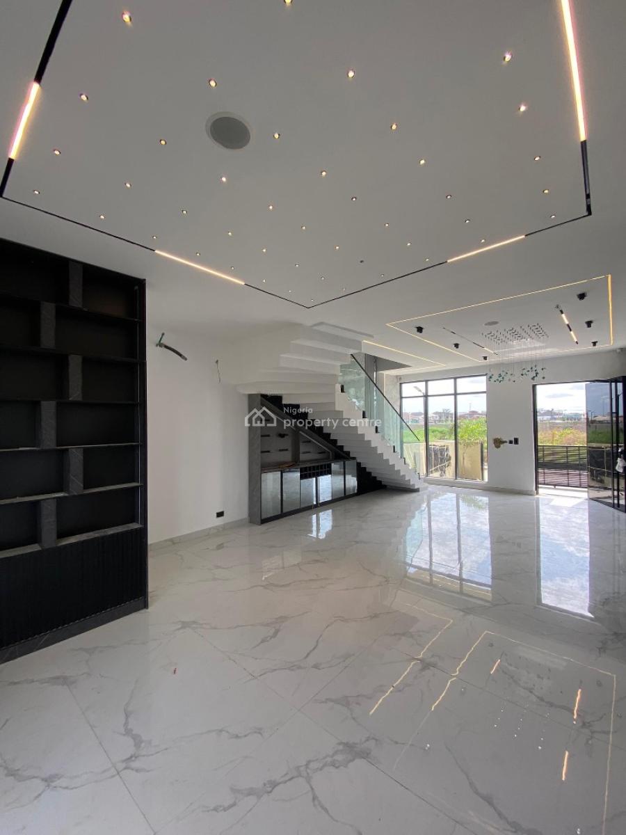 5 Bedroom Contemporary Design Duplex with 1ensuite Maid Room, Gated Estate in Lekki Phase 1, Lekki, Lagos, Detached Duplex for Sale