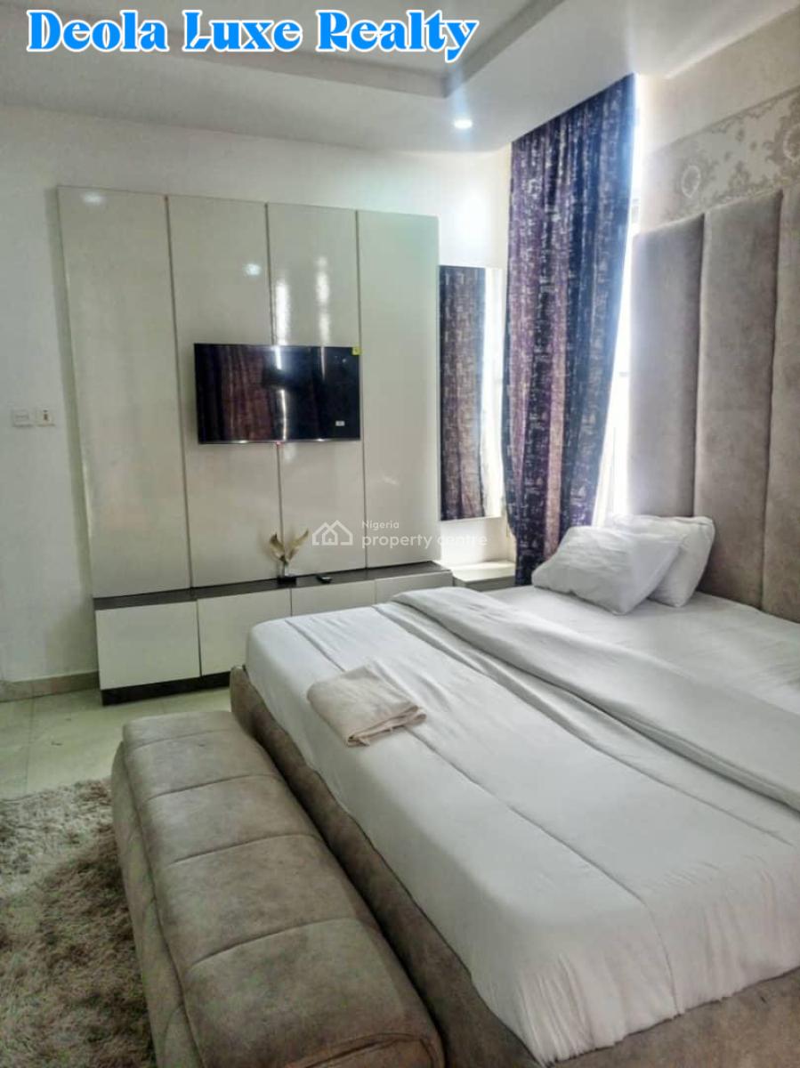 Modern Serviced Built 3 Bedroom Apartment with a Bq (fully Furnished), Off Bisola Durosimi, Lekki Phase 1, Lekki, Lagos, Flat / Apartment for Rent