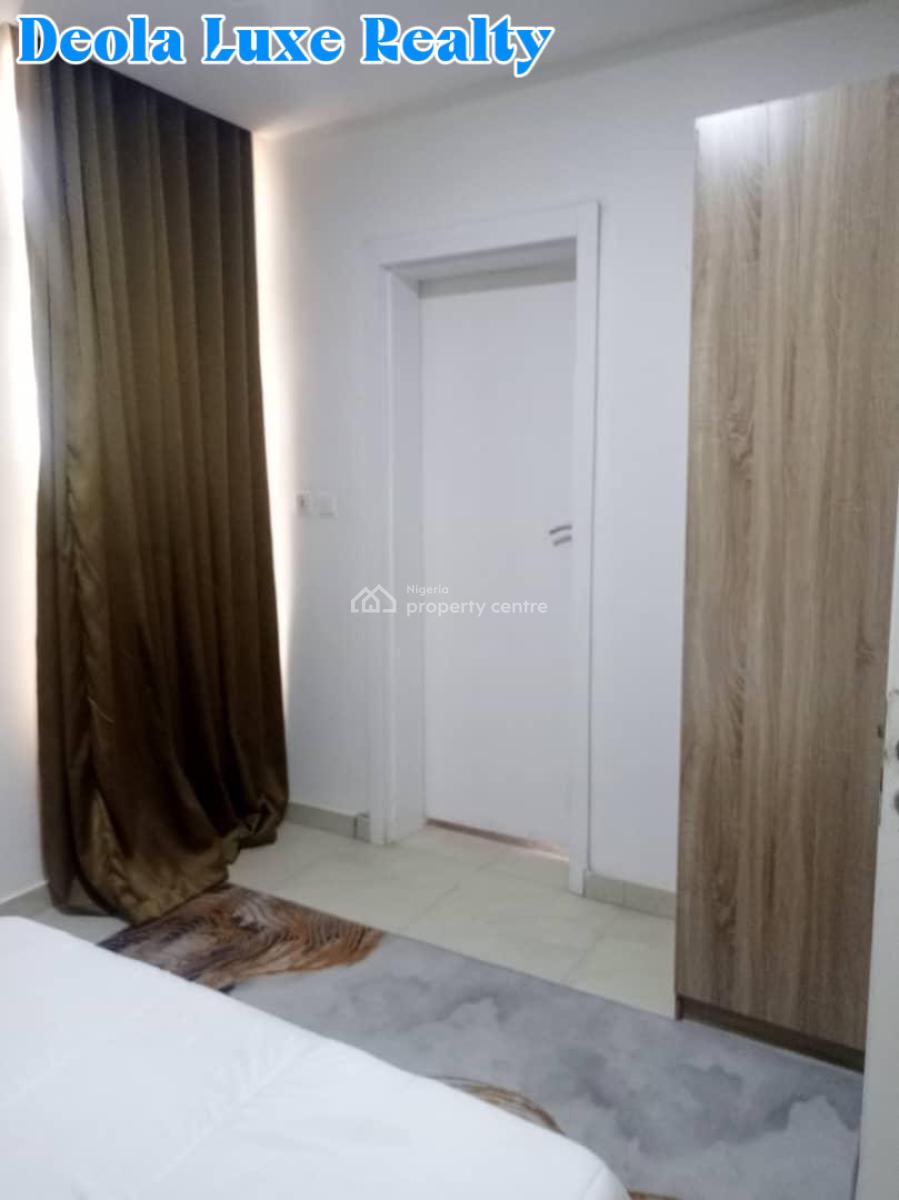 Modern Serviced Built 3 Bedroom Apartment with a Bq (fully Furnished), Off Bisola Durosimi, Lekki Phase 1, Lekki, Lagos, Flat / Apartment for Rent