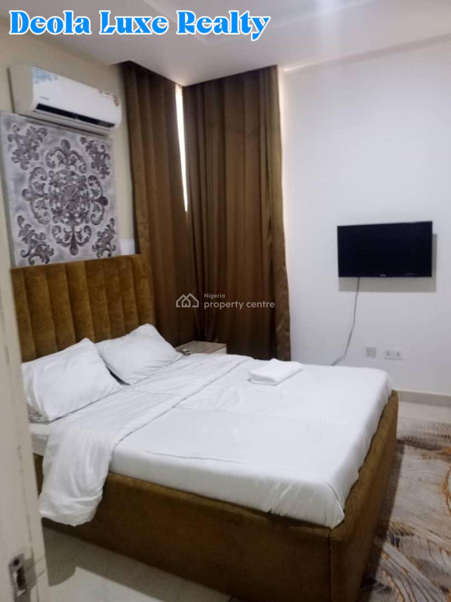 Modern Serviced Built 3 Bedroom Apartment with a Bq (fully Furnished), Off Bisola Durosimi, Lekki Phase 1, Lekki, Lagos, Flat / Apartment for Rent