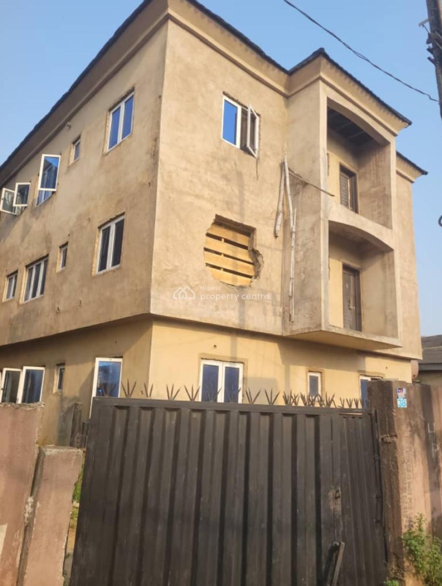Newly 6 Units of 2 Bedrom Flat (90% Ready), Off Papa Ajao Area, Mushin, Lagos, Ladipo, Mushin, Lagos, Block of Flats for Sale