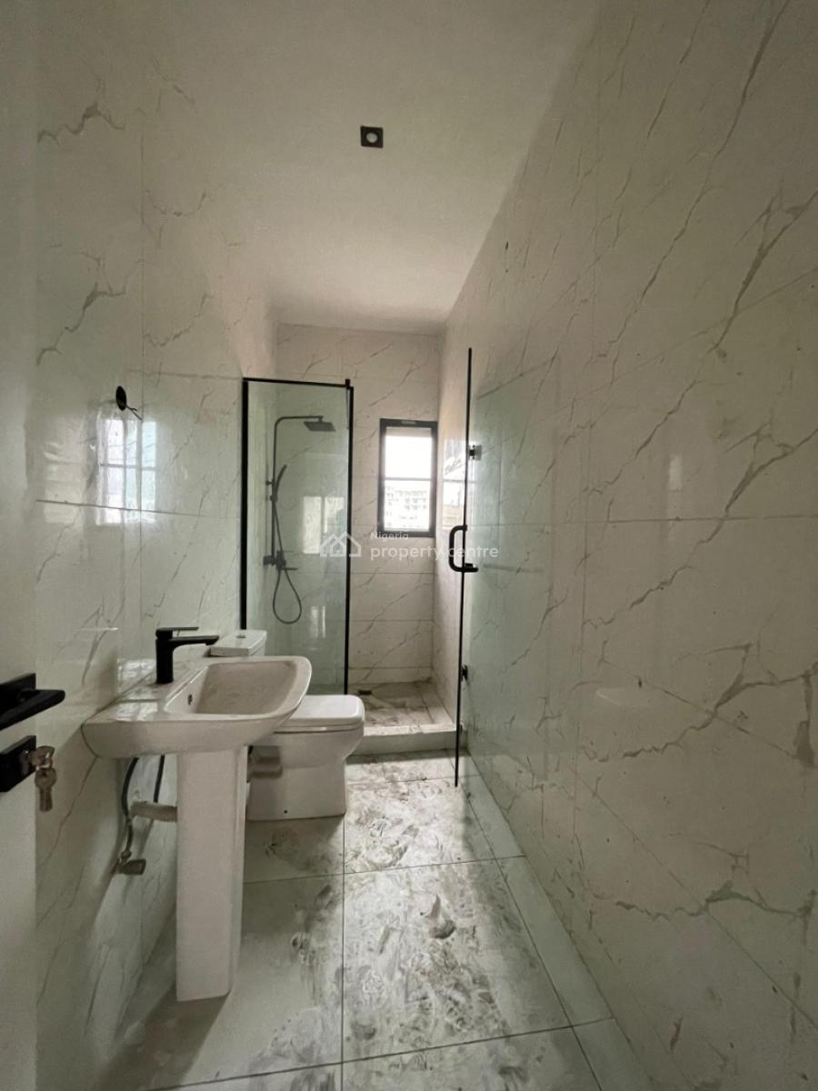 Exclusive 4 Bedroom Terraced Duplex with Bq, Lekki Phase 1, Lekki, Lagos, Terraced Duplex for Sale