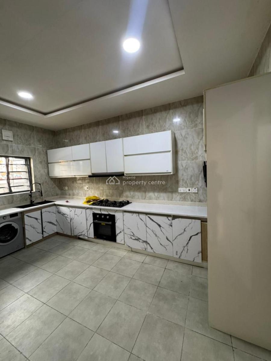 4 Bedroom Terrace Duplex with a Bq, Lekki Phase 1, Lekki, Lagos, House for Rent