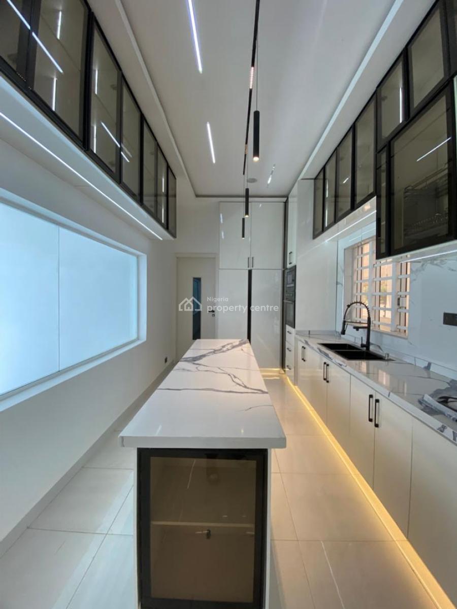 5 Bedroom Fully Detached Duplex with Bq and Swimming Pool, Ologolo, Lekki, Lagos, Detached Duplex for Sale