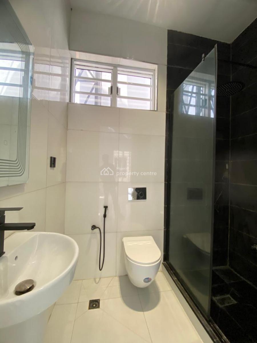 5 Bedroom Fully Detached Duplex with Bq and Swimming Pool, Ologolo, Lekki, Lagos, Detached Duplex for Sale