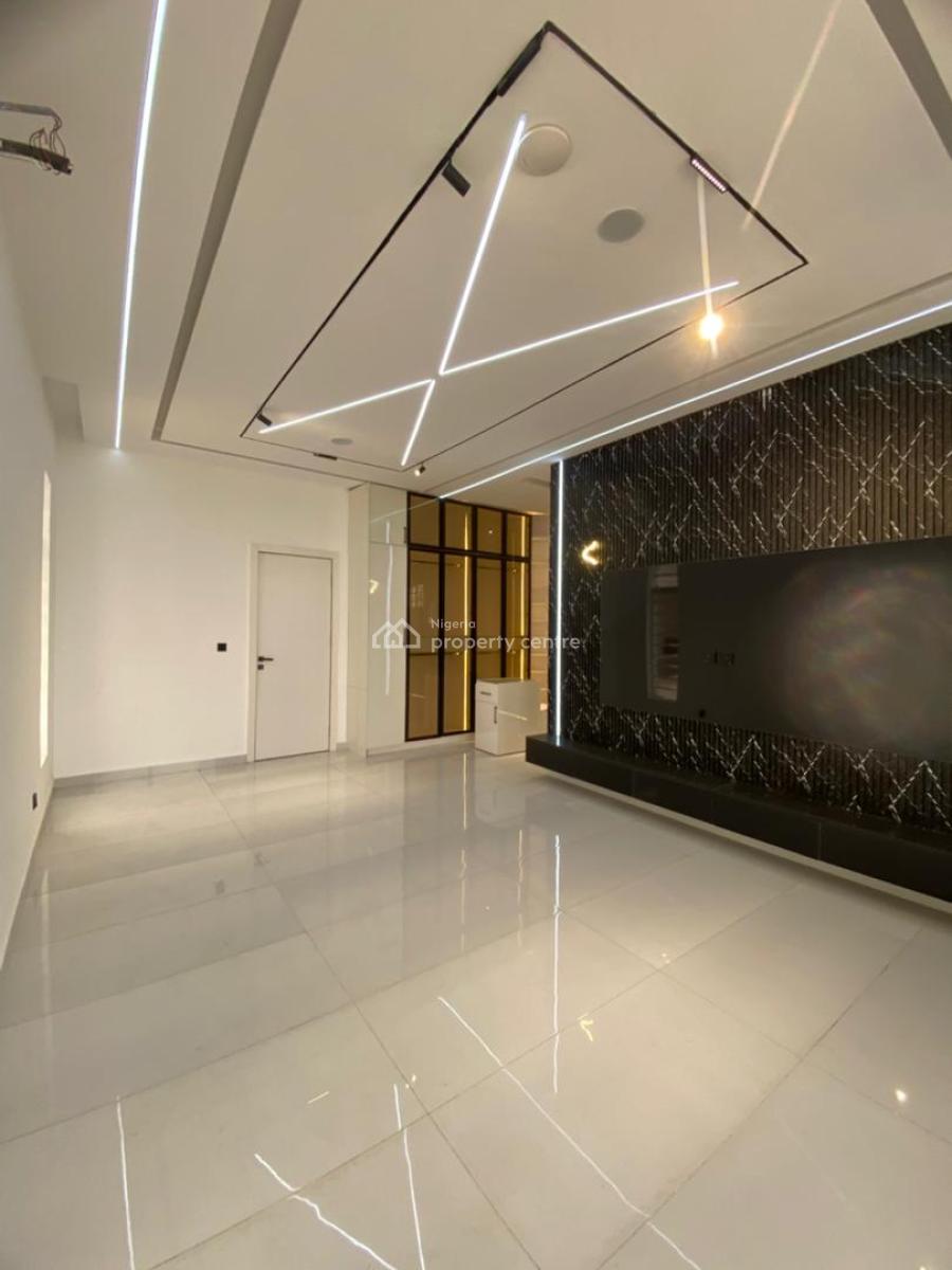 5 Bedroom Fully Detached Duplex with Bq and Swimming Pool, Ologolo, Lekki, Lagos, Detached Duplex for Sale