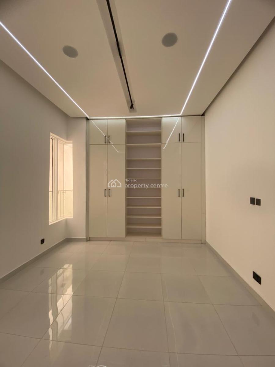 5 Bedroom Fully Detached Duplex with Bq and Swimming Pool, Ologolo, Lekki, Lagos, Detached Duplex for Sale