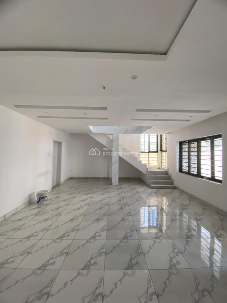 4 Bedroom Fully Detached Duplex with Bq, Ologolo, Lekki, Lagos, Detached Duplex for Sale