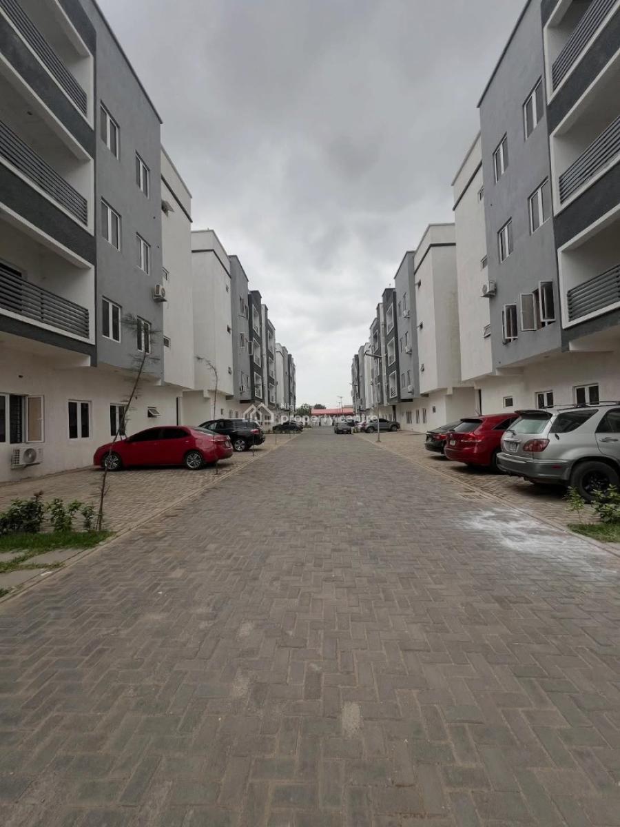 New 3 Bedroom Flat with Bq, Dakabiyu Wuye, Wuye, Abuja, Flat / Apartment for Rent