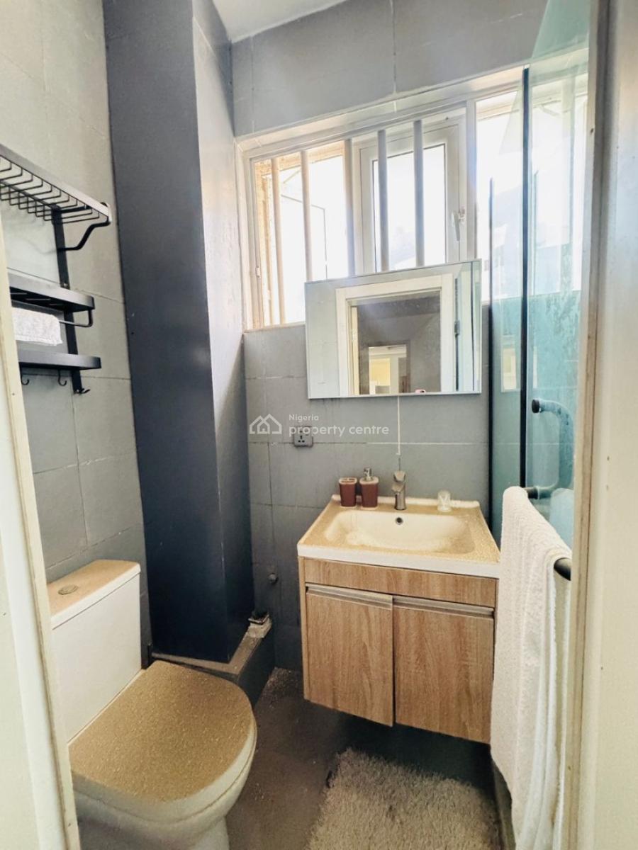 2 Bedroom Flat, Off Ilasan Ikate Elegushi Lekki Lagos, Ikate Elegushi, Lekki, Lagos, Flat / Apartment for Sale