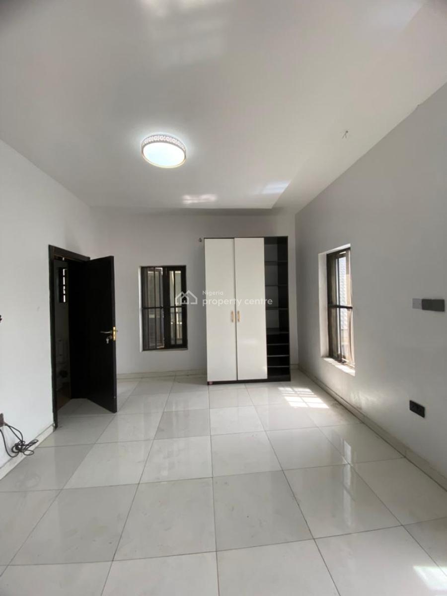 Modern 2 Bedroom Apartment with Bq, Gym & Elevator, Ikate, Lekki, Lagos, Flat / Apartment for Sale