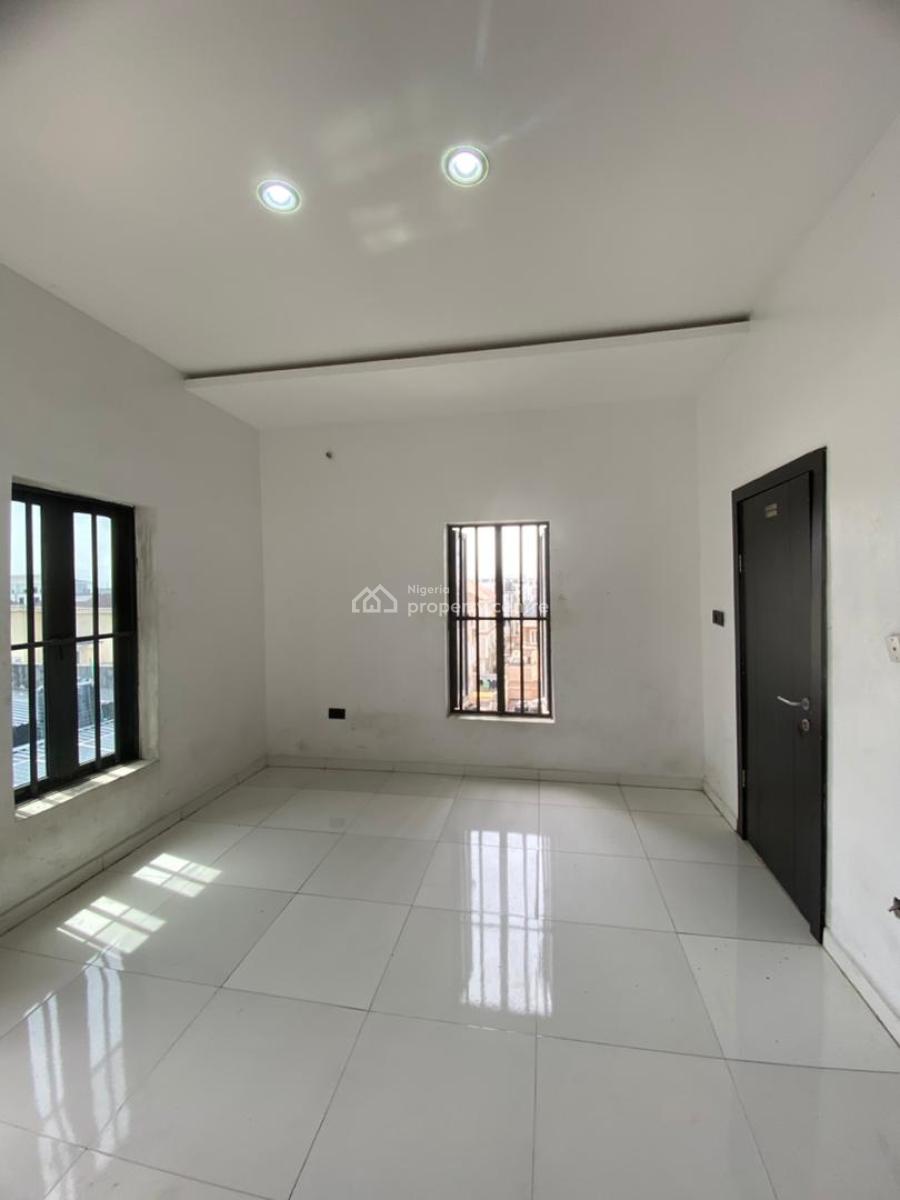 Modern 2 Bedroom Apartment with Bq, Gym & Elevator, Ikate, Lekki, Lagos, Flat / Apartment for Sale