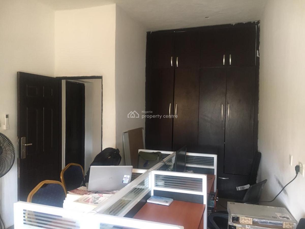 Excellent Spacious 3 Bedroom Apartment, By Vio, Mabushi, Abuja, Office Space for Rent