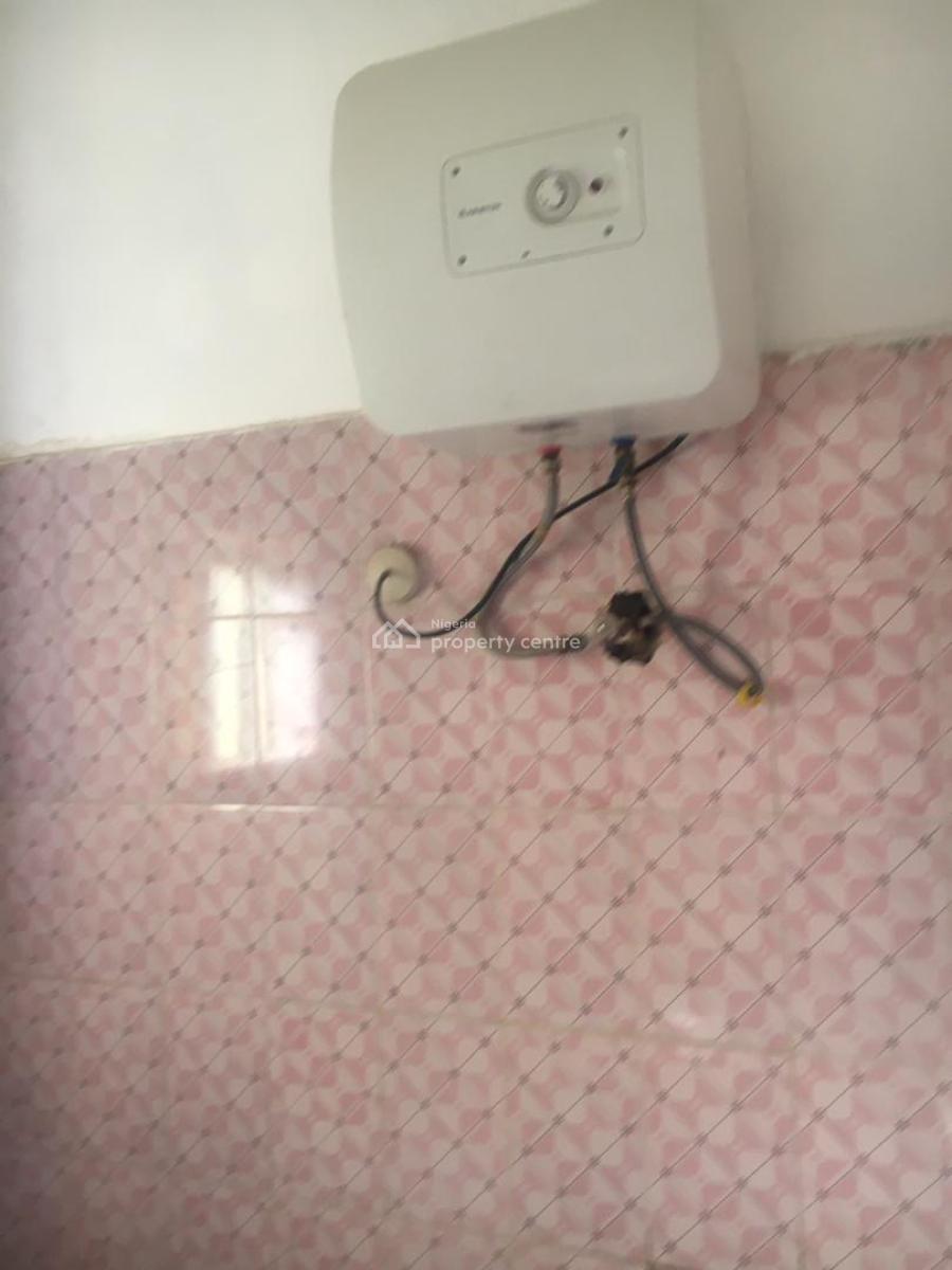 Excellent Spacious 3 Bedroom Apartment, By Vio, Mabushi, Abuja, Office Space for Rent