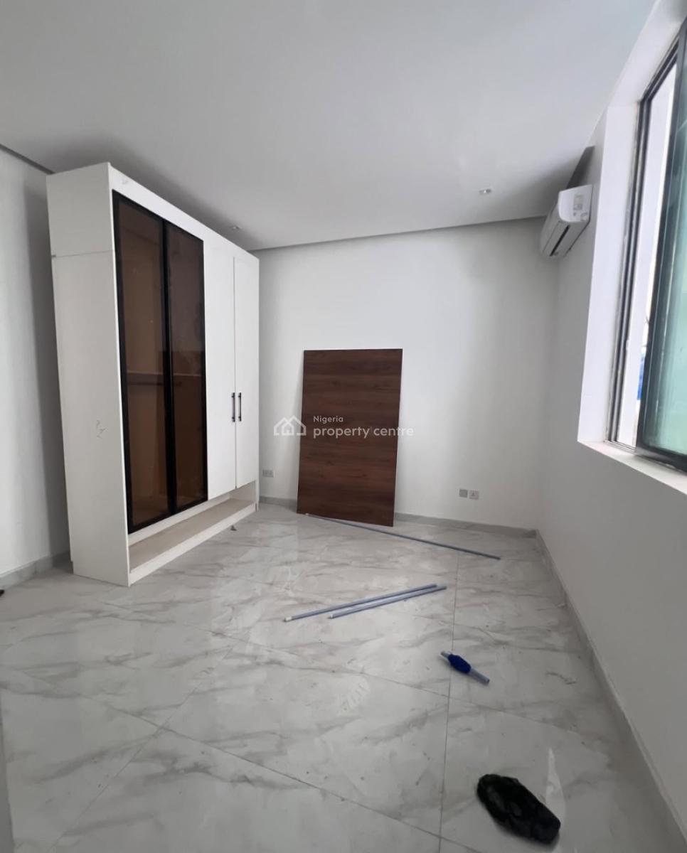 1 Bedroom Apartment, Lekki Phase 1, Lekki, Lagos, House for Sale