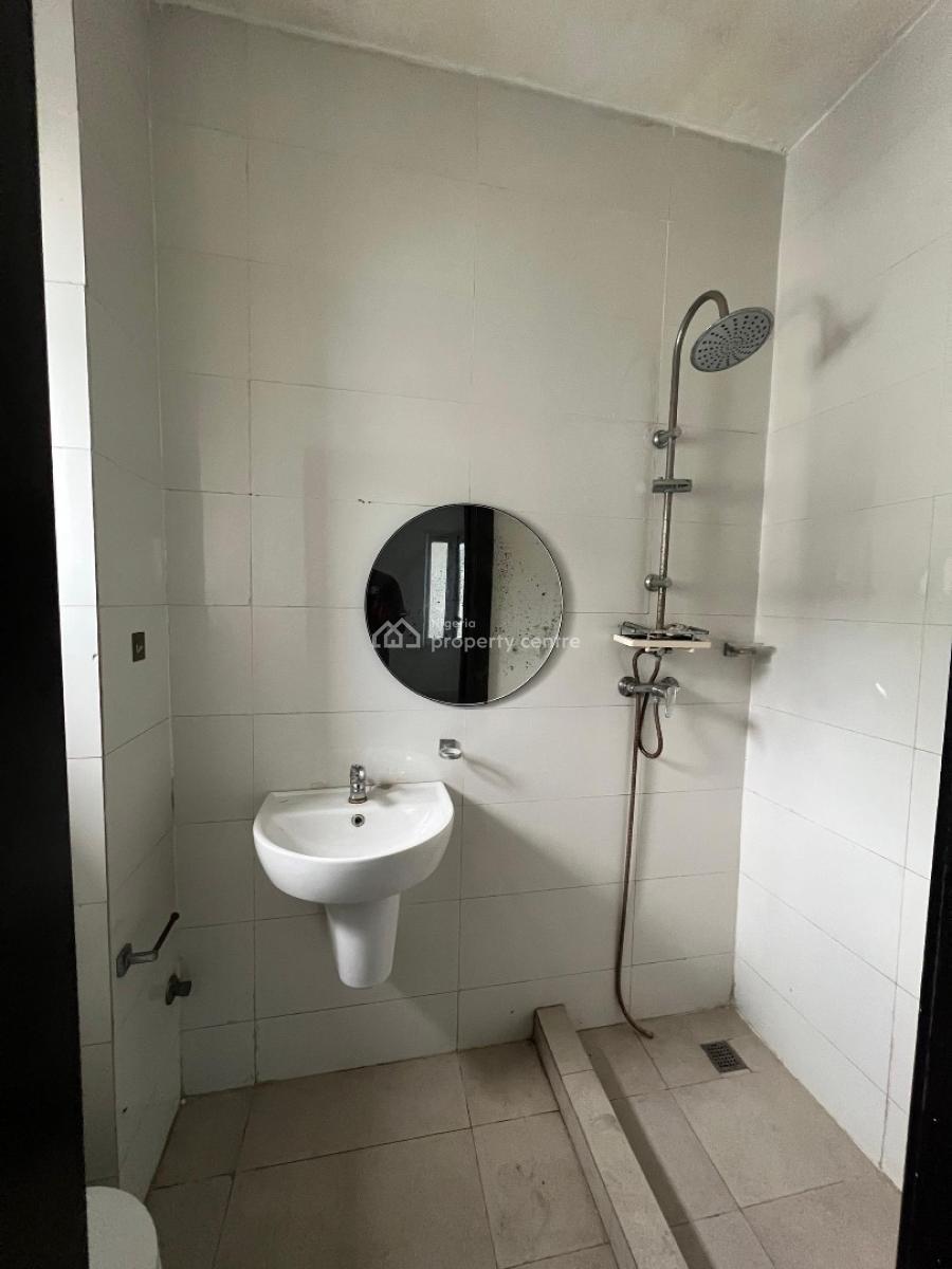 2 Bedroom Apartment, Ologolo, Lekki, Lagos, Flat / Apartment for Rent