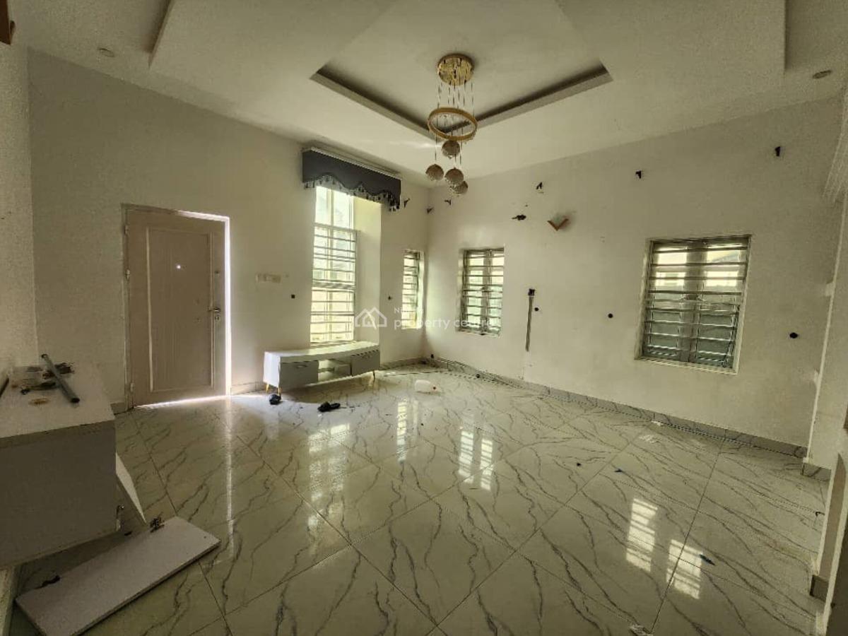 Well Maintained 4 Bedroom Semi Detached Duplex..at  West End Estate, West End Estate Lekki County Ikota Lekki Lagos., Ikota, Lekki, Lagos, Semi-detached Duplex for Sale