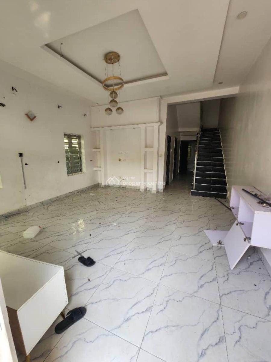 Well Maintained 4 Bedroom Semi Detached Duplex..at  West End Estate, West End Estate Lekki County Ikota Lekki Lagos., Ikota, Lekki, Lagos, Semi-detached Duplex for Sale