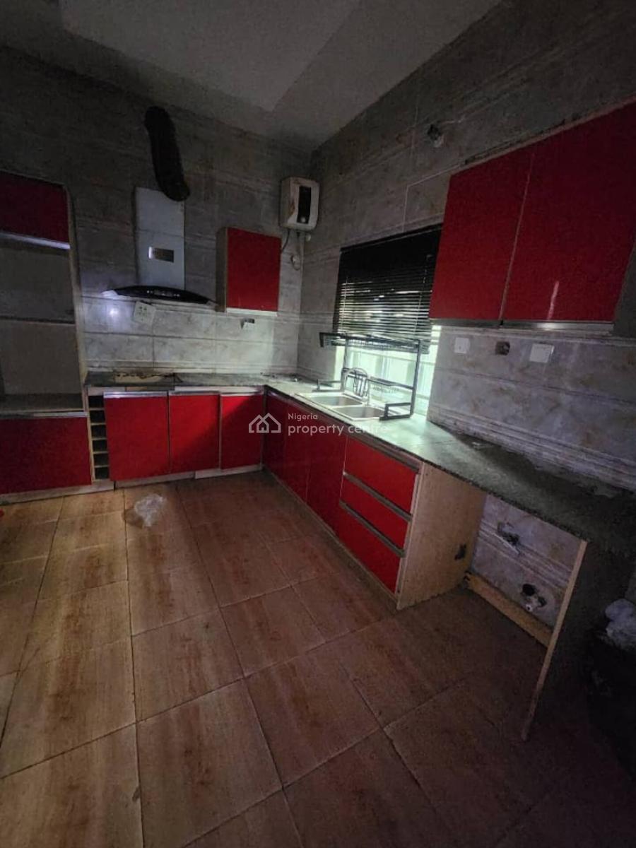 Well Maintained 4 Bedroom Semi Detached Duplex..at  West End Estate, West End Estate Lekki County Ikota Lekki Lagos., Ikota, Lekki, Lagos, Semi-detached Duplex for Sale