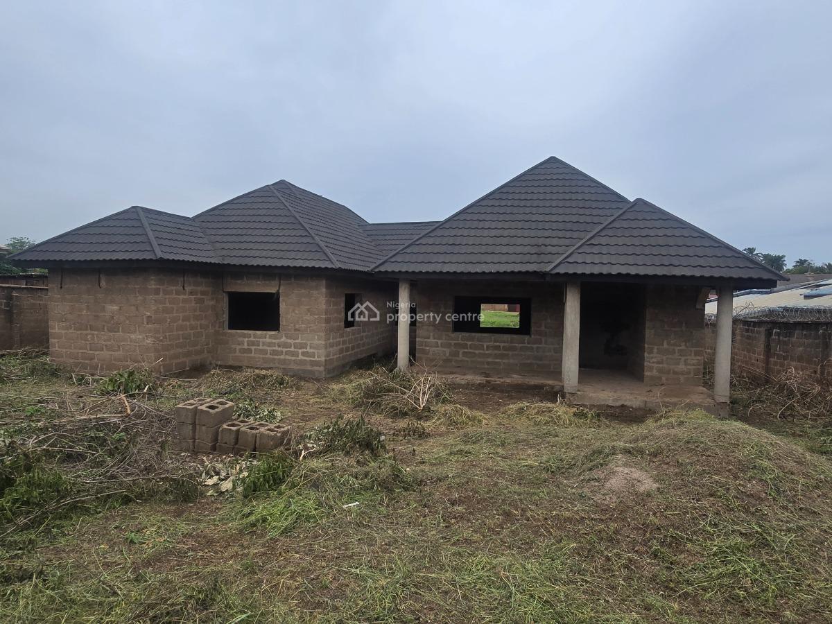 a Very Spacious and Modernly Build 4 Bedroom Bungalow Inside Oroki Est, Oroki Estate, Osogbo, Osun, Detached Bungalow for Sale