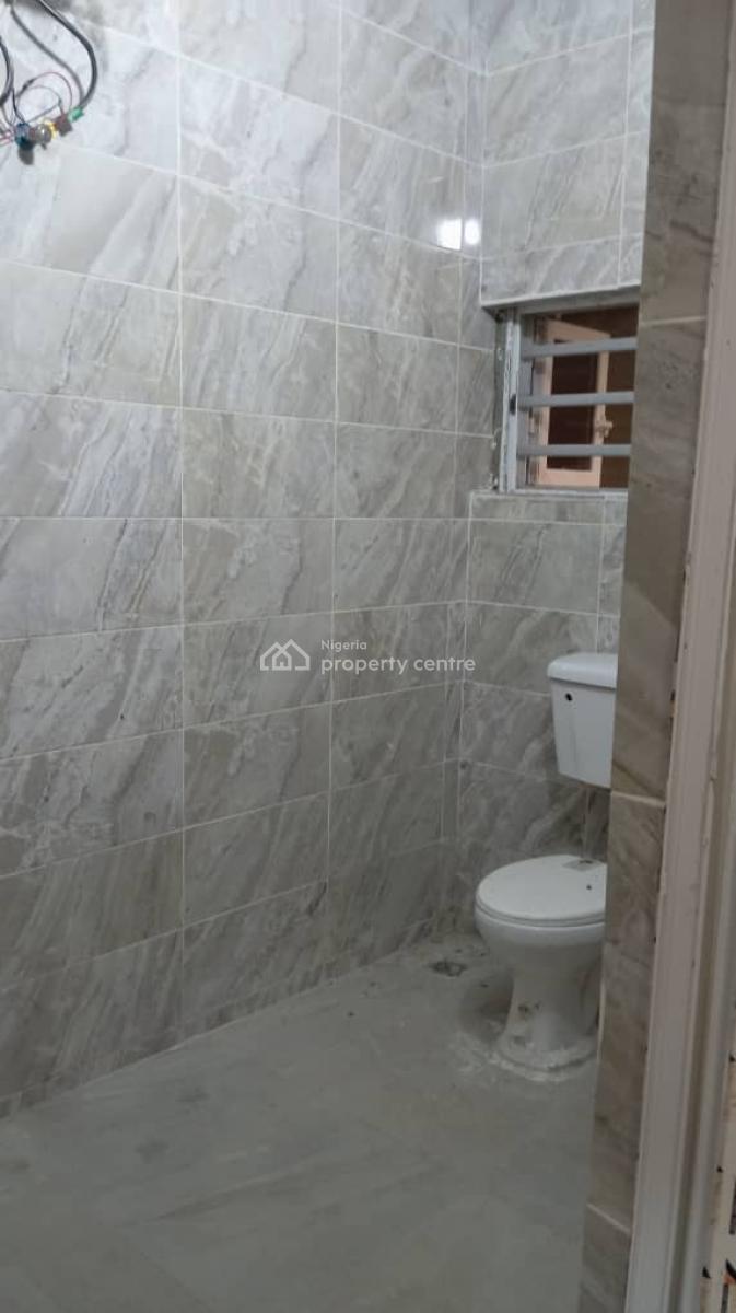Nice Spacious 2bedroom Flat, Anthony, Maryland, Lagos, Flat / Apartment for Rent