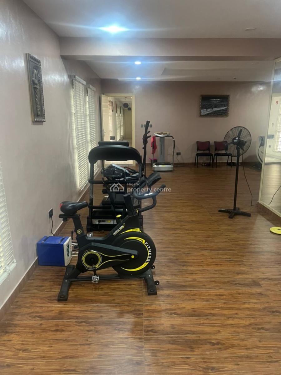 Luxury 8-bedroom Mansion  in Ikeja Gra, Lagos*, Ikeja Gra, Ikeja, Lagos, Detached Duplex for Sale