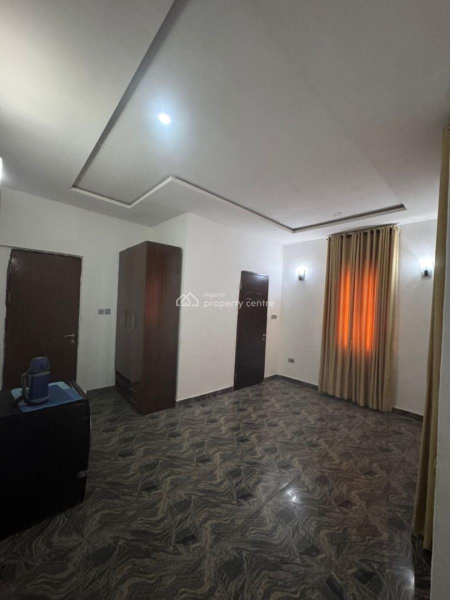 2bedroom Shared Apartment, Chevron Drive, Lekki, Lagos, House for Rent