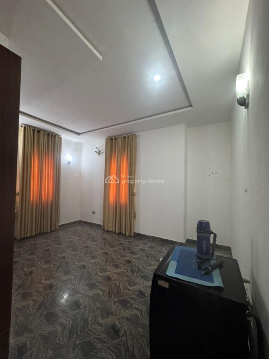 2bedroom Shared Apartment, Chevron Drive, Lekki, Lagos, House for Rent