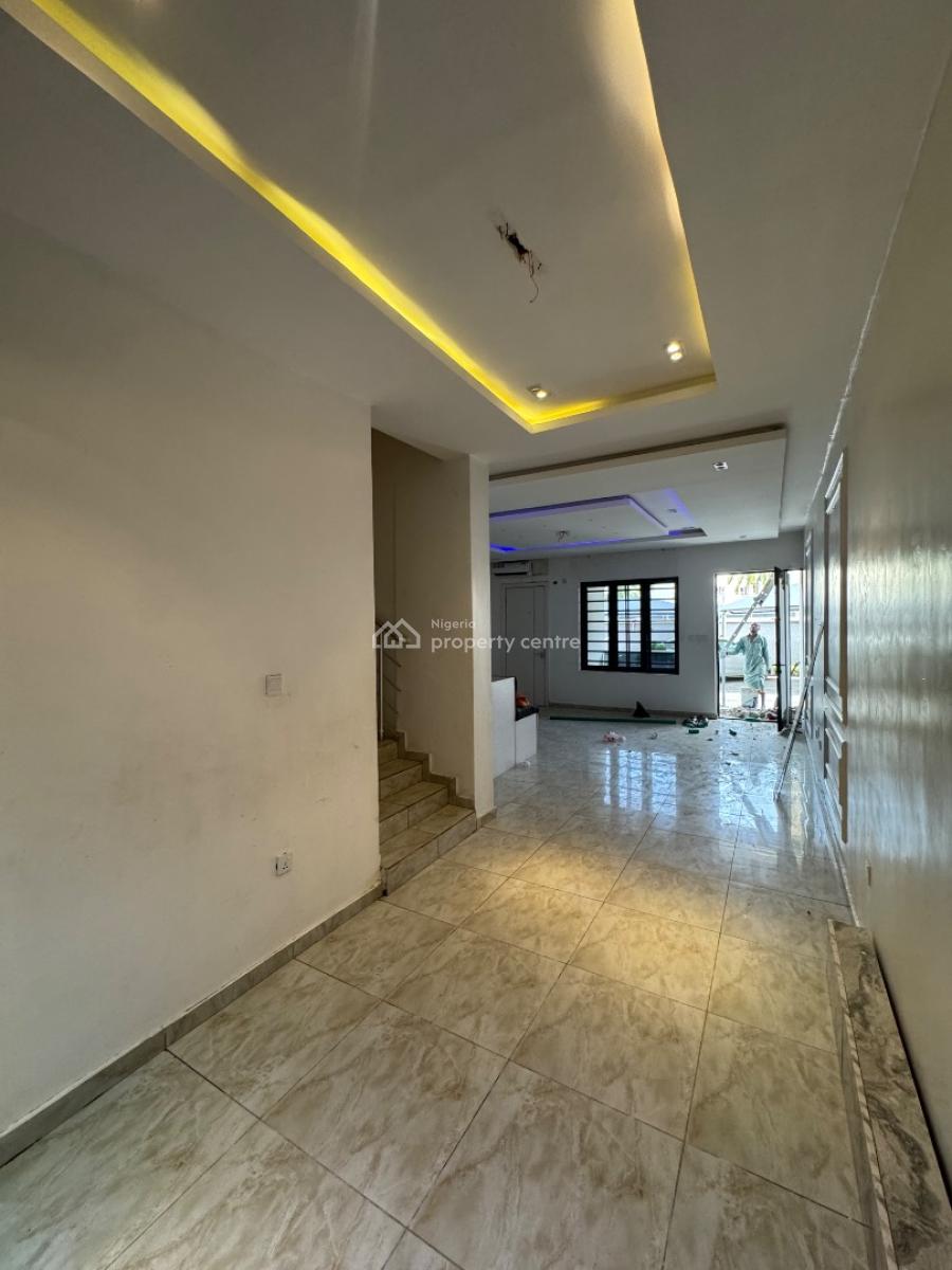 4 Bedroom Terrace Duplex + Bq, Lekki Phase 1, Lekki, Lagos, Terraced Duplex for Rent