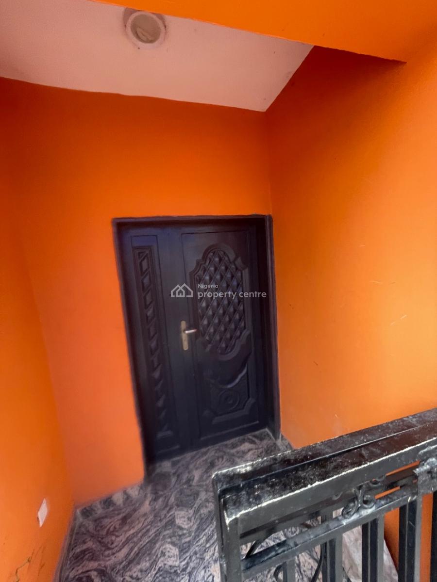 Standard 2 Bedroom Apartment at Soluyi, Dogo Majekodunmi Street, Soluyi, Gbagada, Lagos, Flat / Apartment for Rent