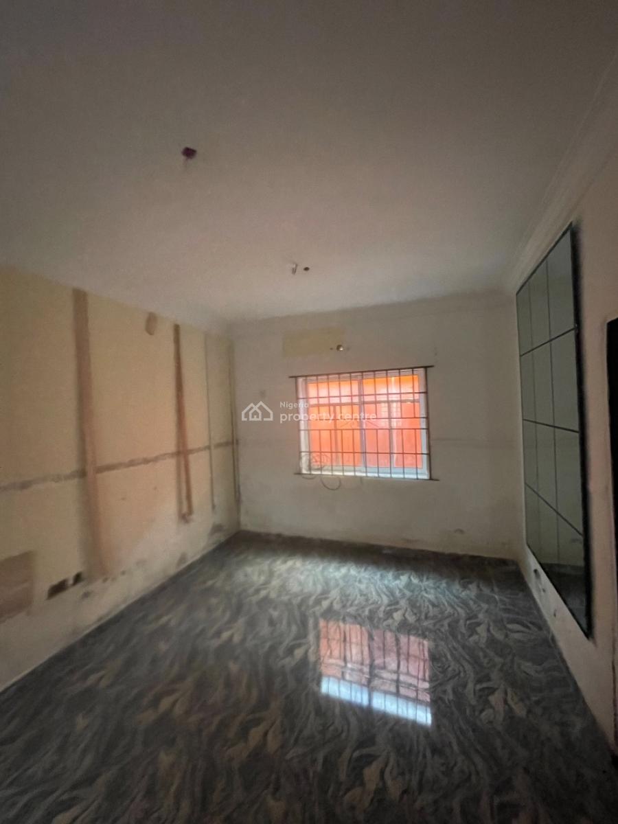 Standard 2 Bedroom Apartment at Soluyi, Dogo Majekodunmi Street, Soluyi, Gbagada, Lagos, Flat / Apartment for Rent