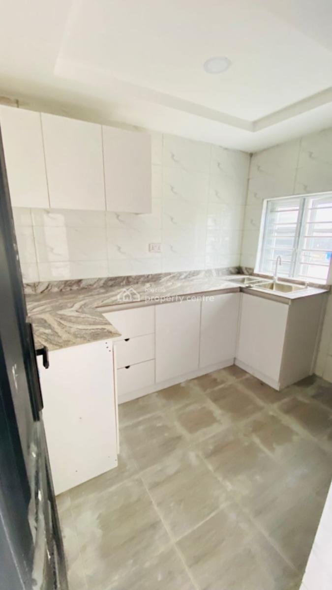 New 2 Bedroom En-suite Apartment in an Estate, Sangotedo, Ajah, Lagos, Flat / Apartment for Rent