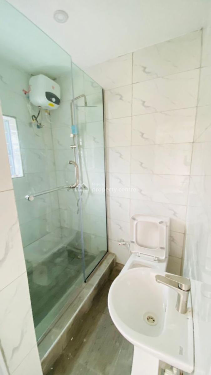 New 2 Bedroom En-suite Apartment in an Estate, Sangotedo, Ajah, Lagos, Flat / Apartment for Rent