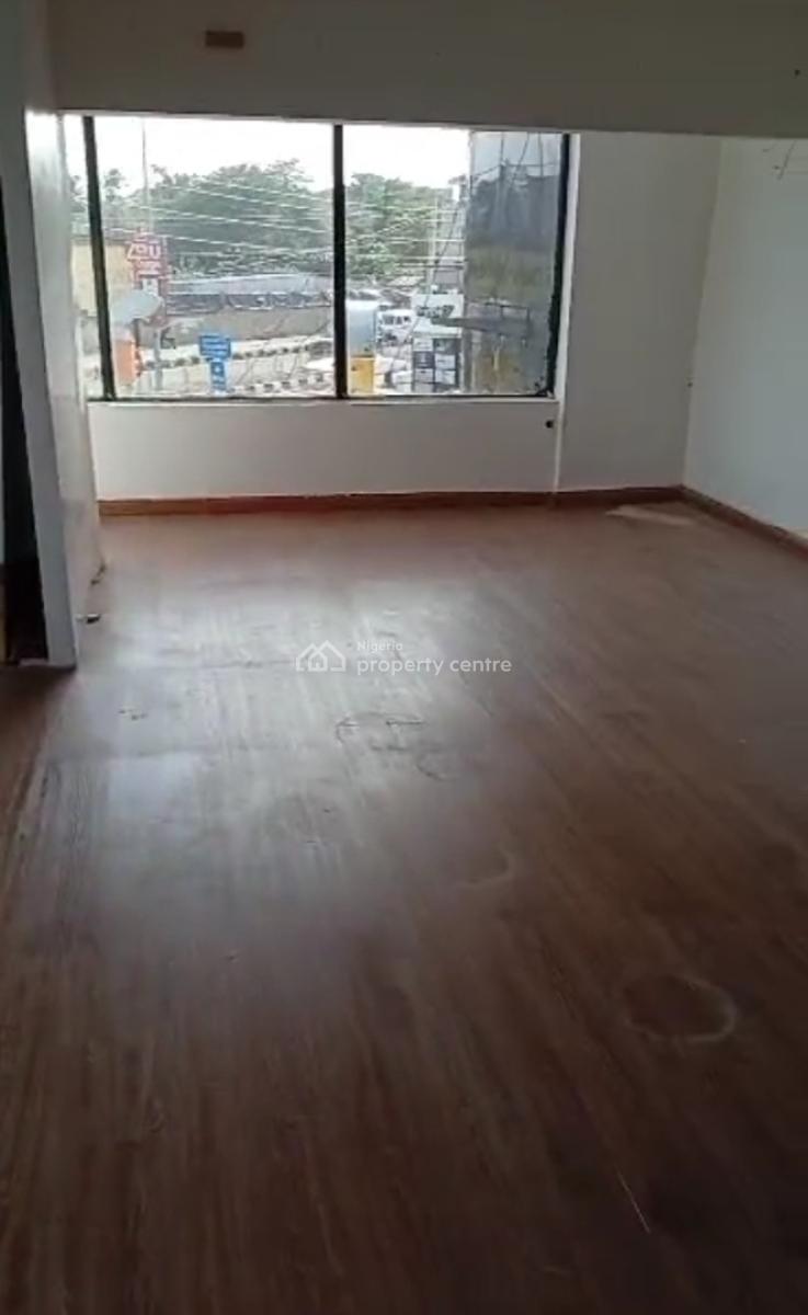 a Lovely Upstairs First Floor Shop with a Personal Toilet in a Prime, Lekki, Lekki Phase 1, Lekki, Lagos, Shop for Rent