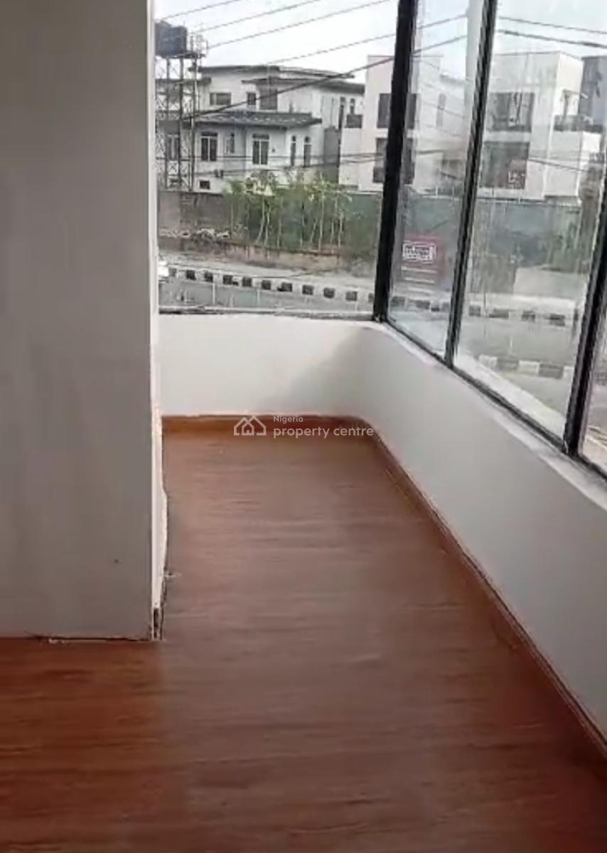 a Lovely Upstairs First Floor Shop with a Personal Toilet in a Prime, Lekki, Lekki Phase 1, Lekki, Lagos, Shop for Rent