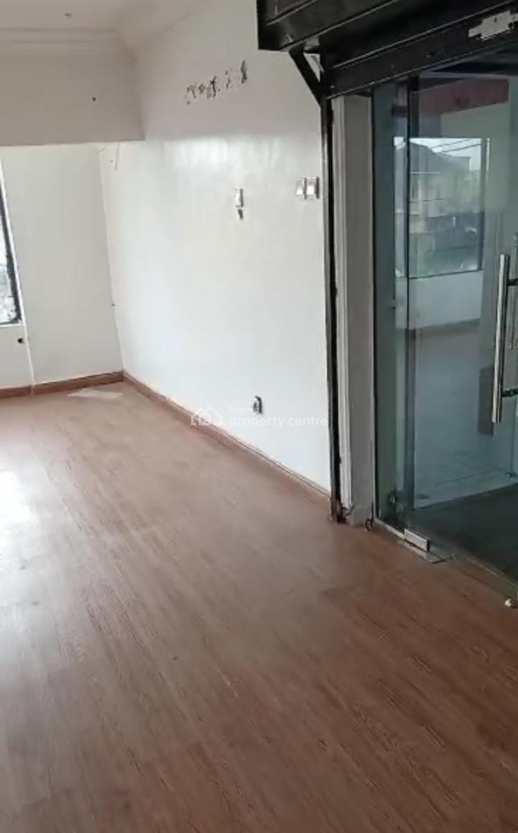 a Lovely Upstairs First Floor Shop with a Personal Toilet in a Prime, Lekki, Lekki Phase 1, Lekki, Lagos, Shop for Rent